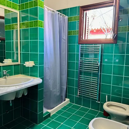 Comoda Con Giardino San Teodoro (Sardinia)