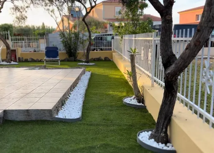 Comoda Con Giardino * סאן תאודורו