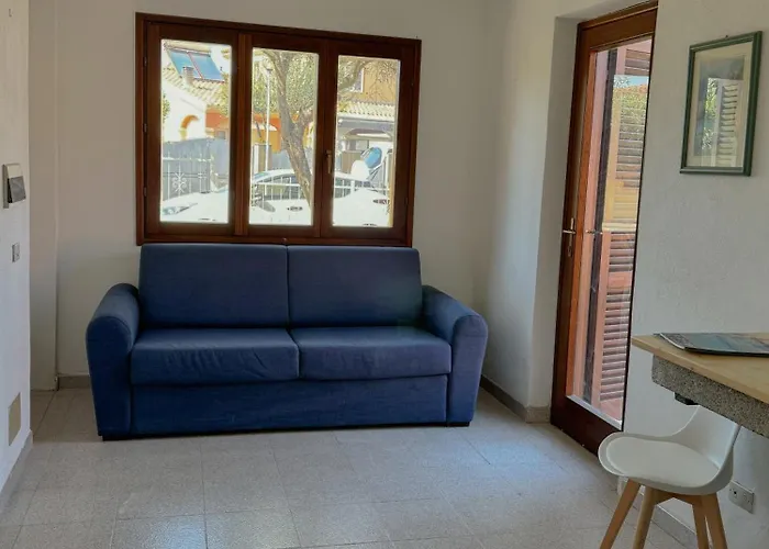 Comoda Con Giardino Villa